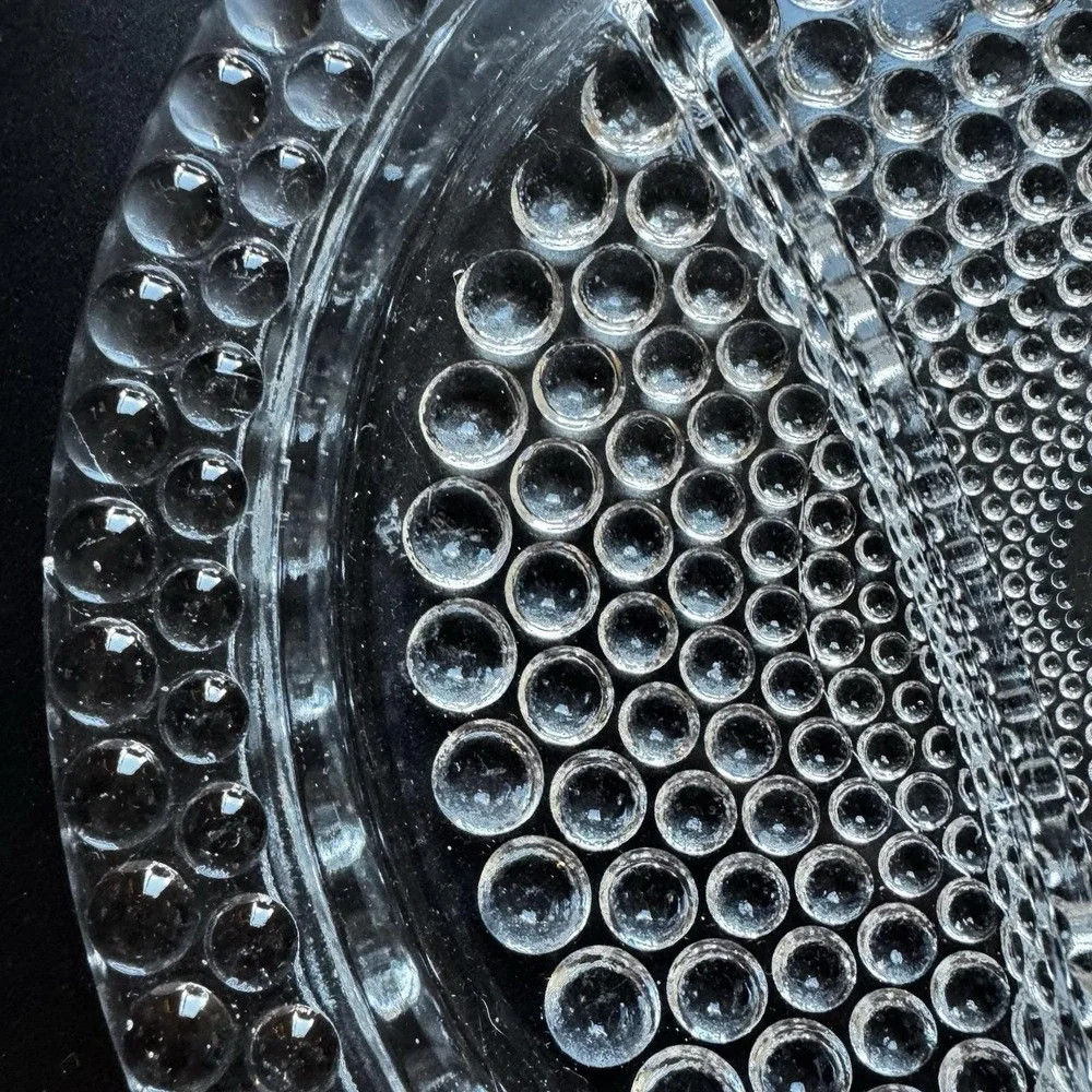 Thousand Eye Hobnail Boppie 11